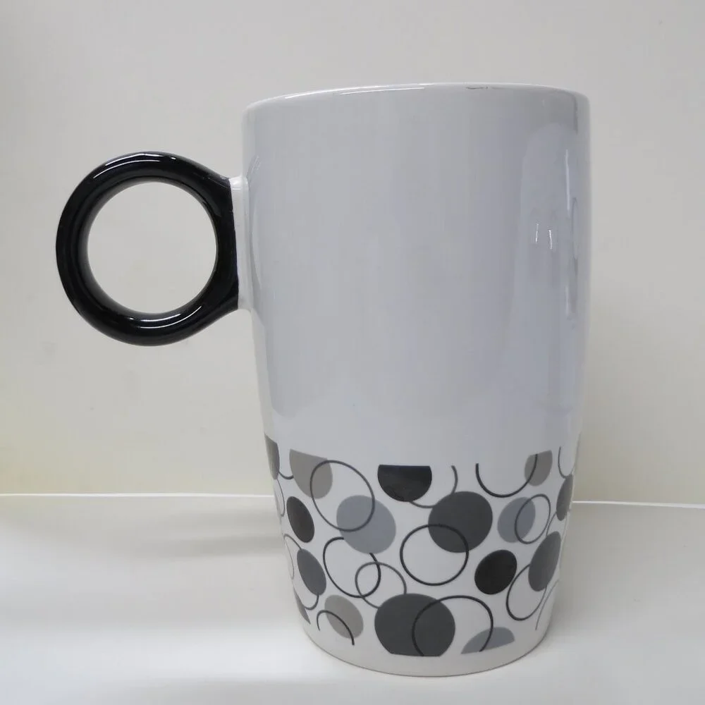 Hewlett Packard HP Vintage Coffee Mug Computers Ceramic 12 Oz White & Black Dots